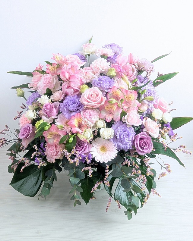 白寿（99歳）祝いの花 白のアレンジメント