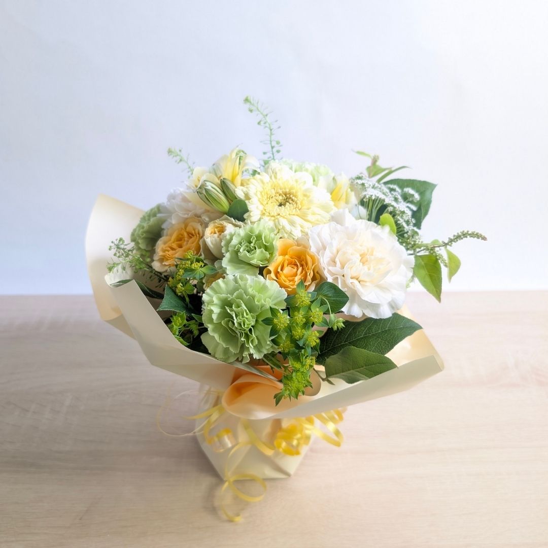 命日・月命日のお供え花 変わらぬ想いを花で届ける