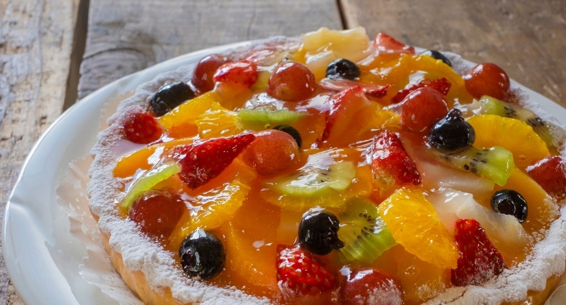 フラワーケーキ、アレンジメント。お花のケーキを、お誕生日、送別会、お祝いにお届けします。
