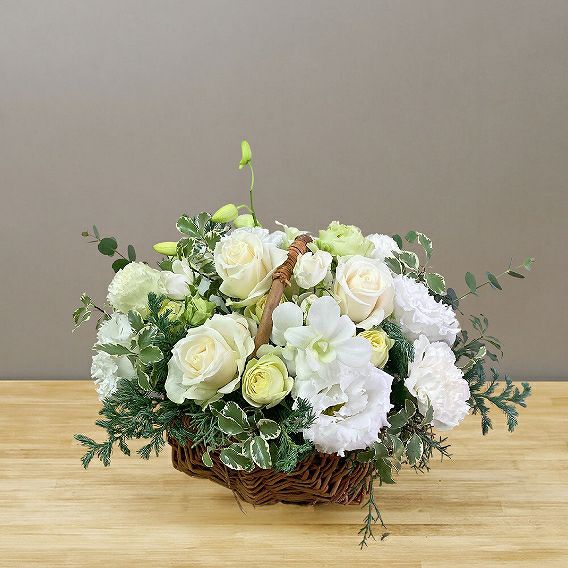 お花の定期便・お花のサブスク。毎月一回、季節のお花が届く花束、フラワーサービス