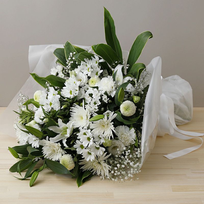 青い花束、青い花の生花アレンジメント。会社のお祝い・記念日に喜ばれるお花のギフト・贈り物