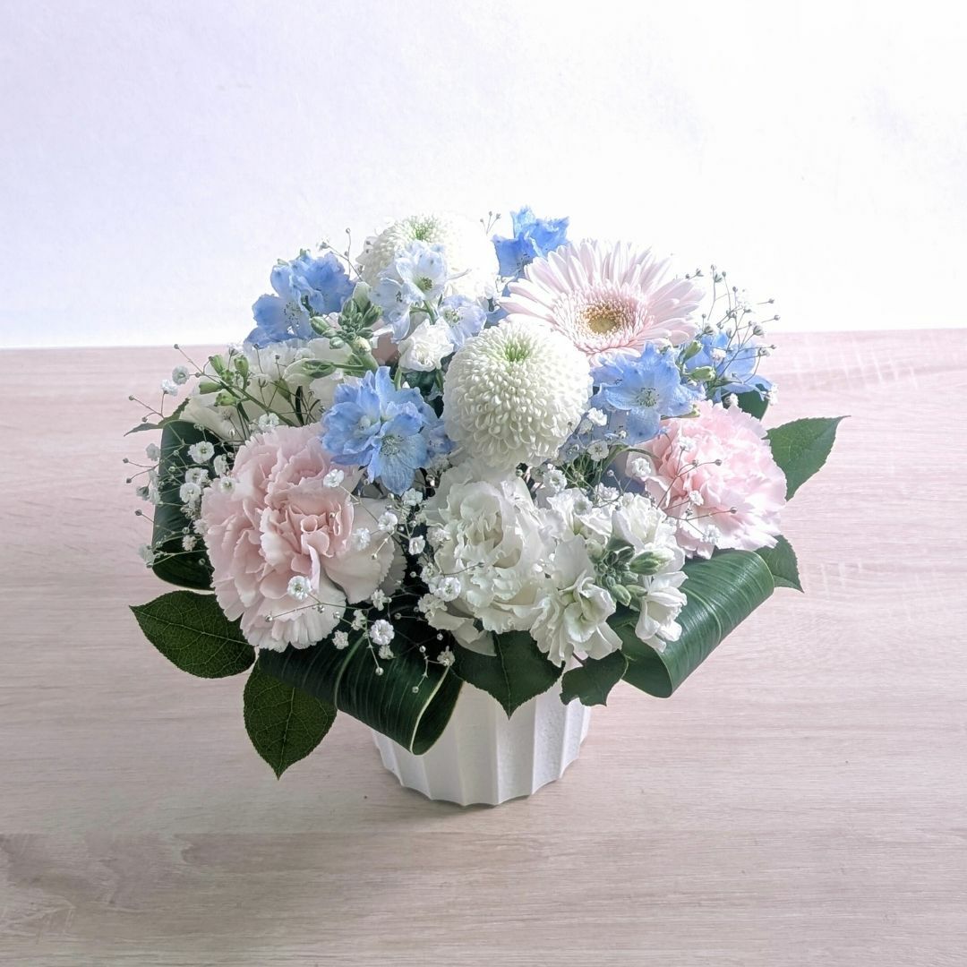 お子様へのお供え パステルアレンジメント ファミリア ピンク水色 Sサイズ