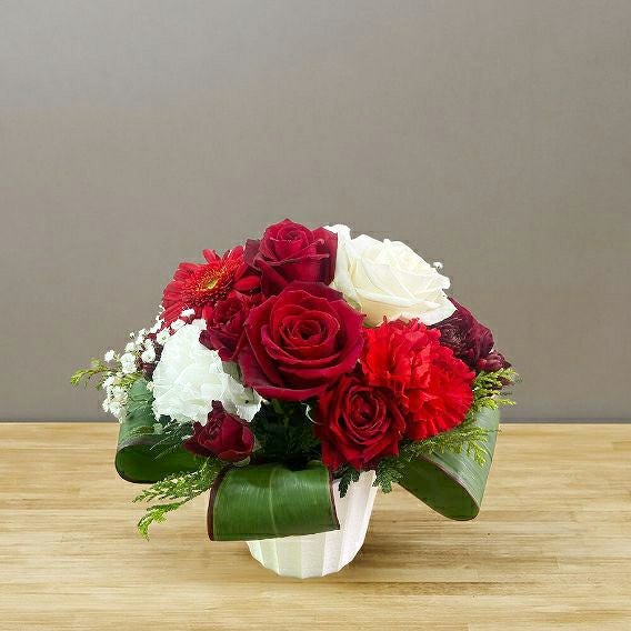 落成祝いの花・竣工祝いの花。会社・取引先に贈るお祝い花・お祝いアレンジメント フラワーギフト