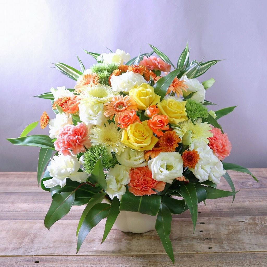 公演祝いのお花。推しや役者さんのご出演お祝いに贈るお祝い花、お祝いアレンジメント