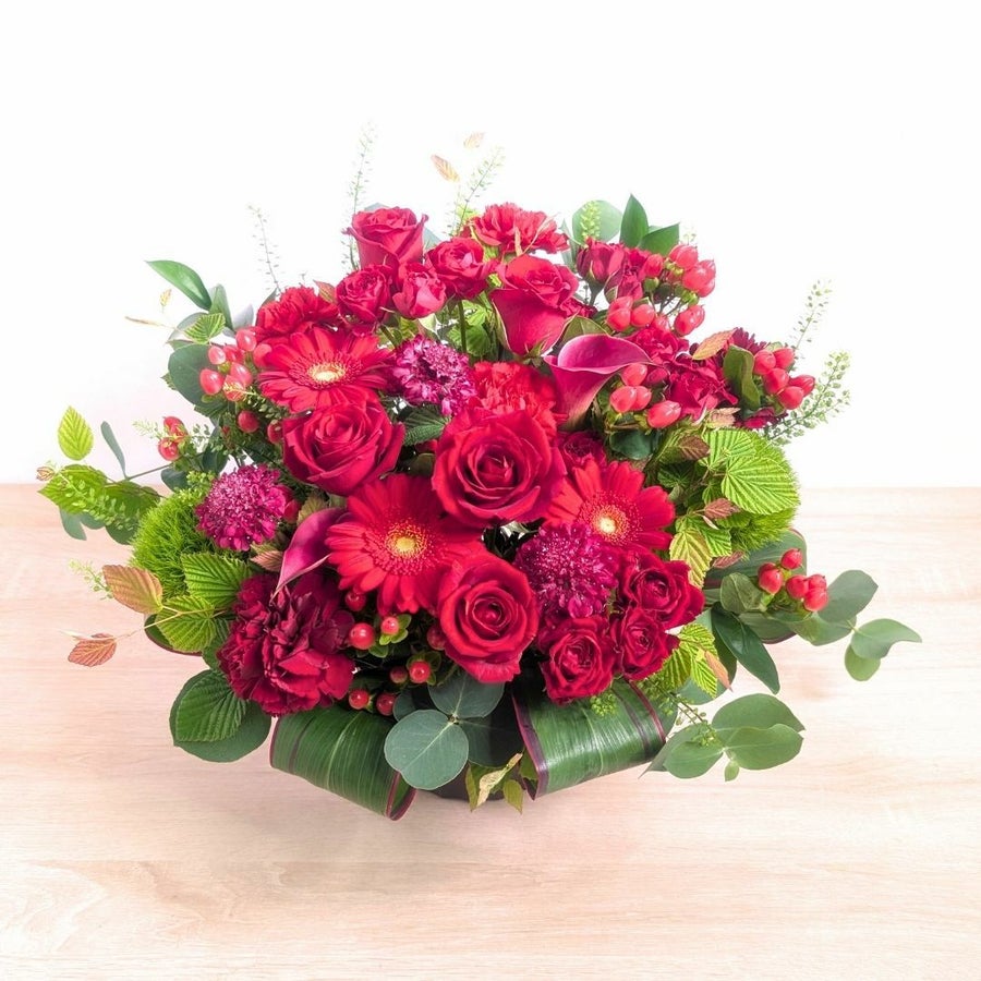 開店祝いのお花。新しいお店、リニューアルオープンのお祝いアレンジメント。お祝いの花ギフト