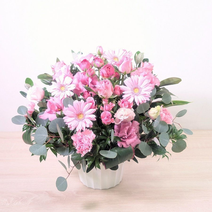 長寿祝いの花。父母・祖父母の誕生日に贈る花束・お祝いアレンジメント・お花のプレゼント