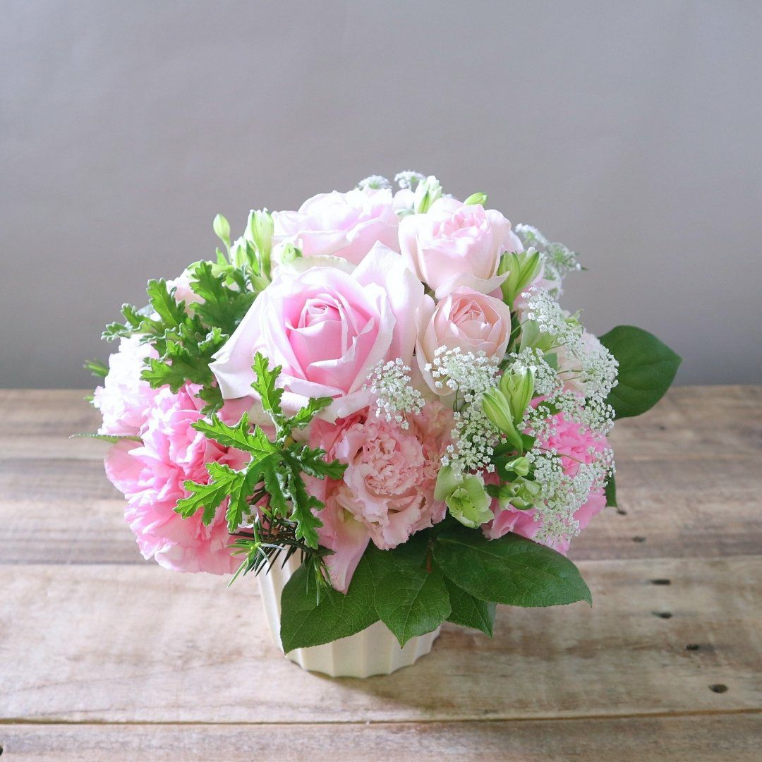 誕生日の花 花のプレゼント アレンジメント Sサイズ｜おしゃれな花束