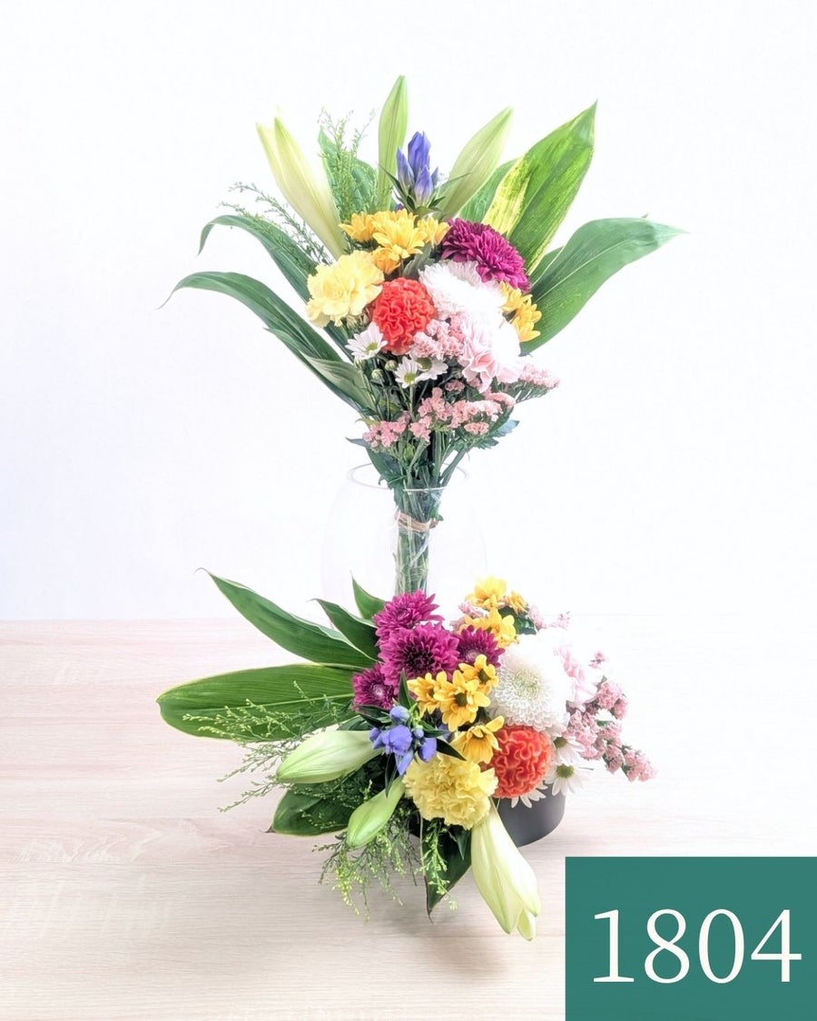 お彼岸のお墓参りに選ばれる仏花 一対 Mサイズ 7,700円