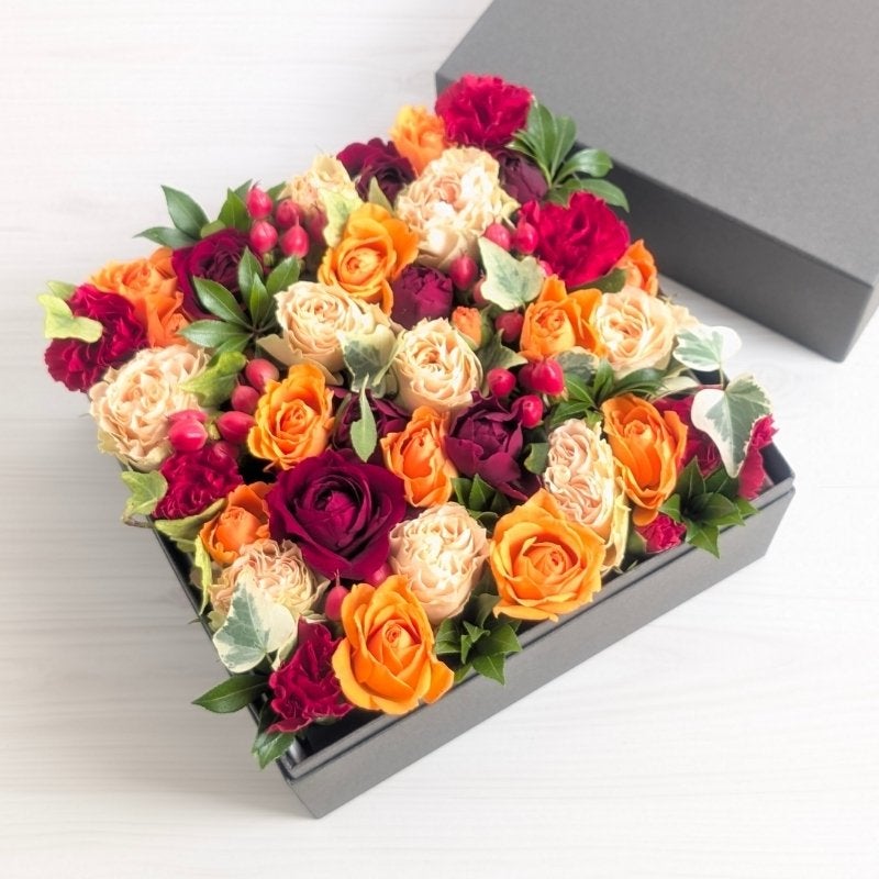 開店祝いの花 おしゃれなフラワーボックス スクエア 幅19.5cm