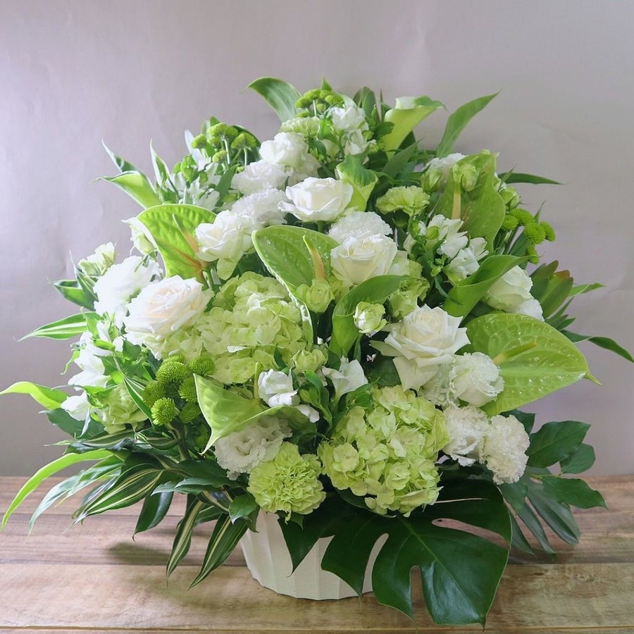 いつでも贈れるお祝の花。誕生日・記念日に贈るプレゼントの花束・アレンジメント