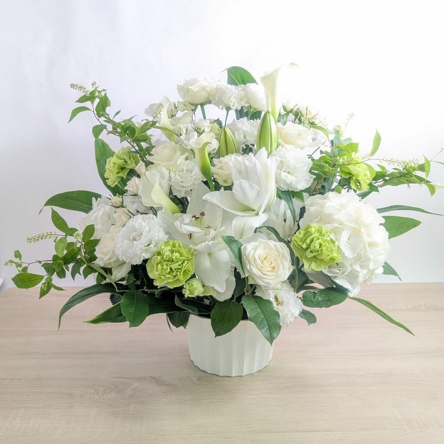 いつでも贈れるお祝の花。誕生日・記念日に贈るプレゼントの花束・アレンジメント