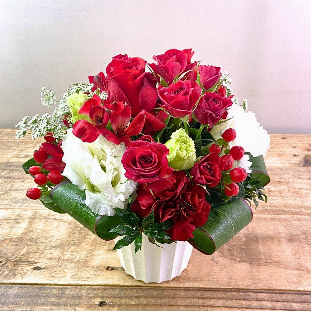 お祝いの花 アレンジメントMS｜11,000円・17色から選べる｜花以想