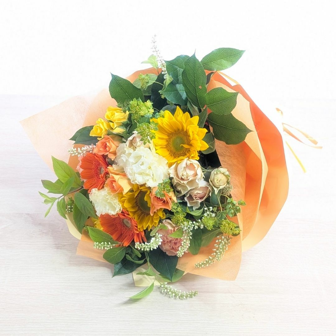 華やかなブーケ 花束 MSサイズ｜おしゃれな花束・アレンジ通販【最短
