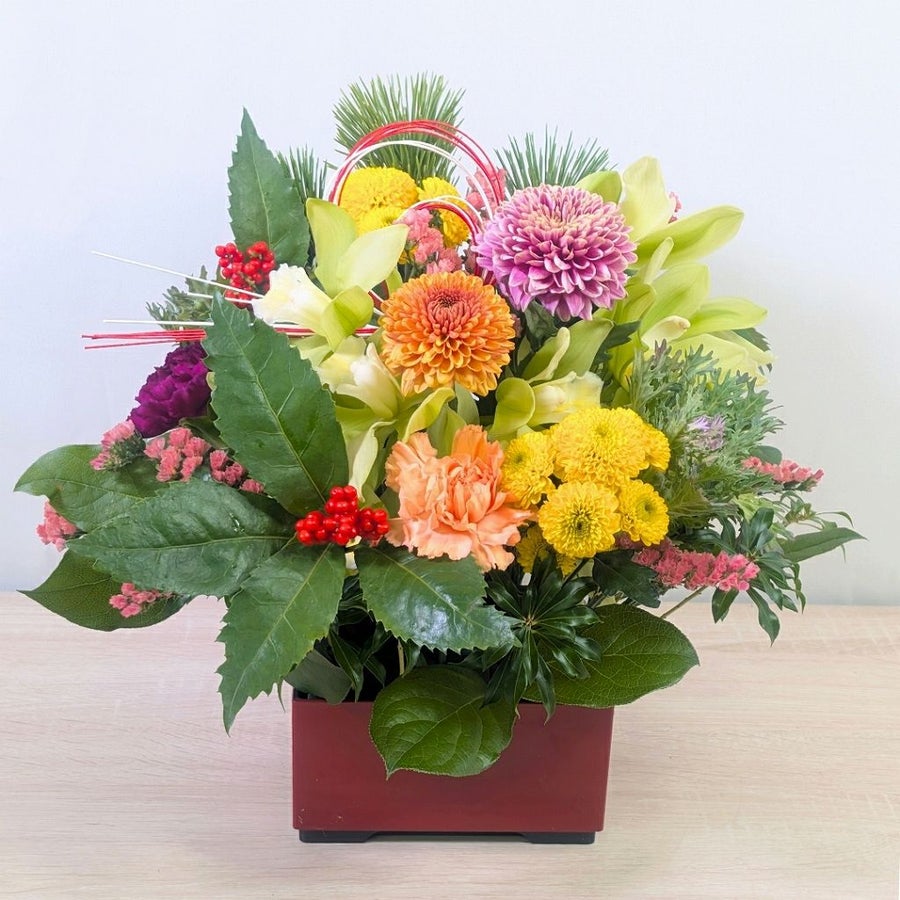 お正月の花　正月アレンジ　新年のお花　お正月アレンジメント