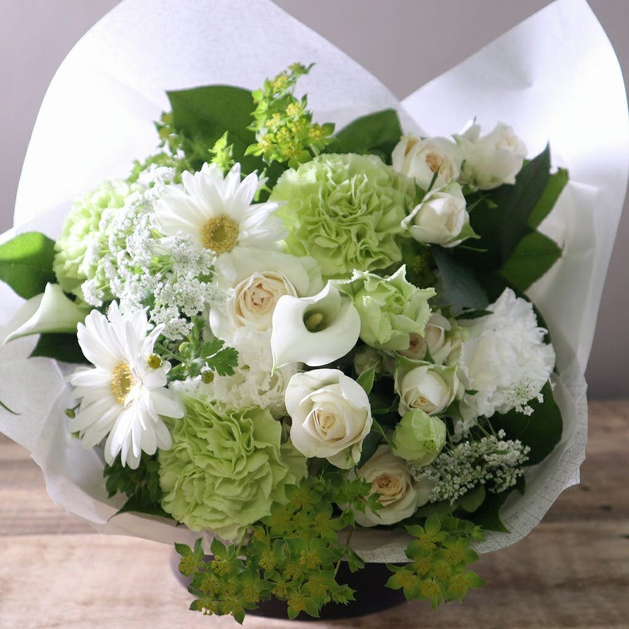 母の日の花。母に贈るお花のギフト。贈って喜ばれる人気のフラワーギフト