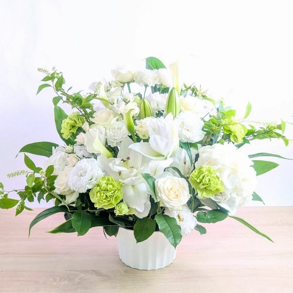 夏に贈る白い花ギフト　Summer bran（夏のブラン）