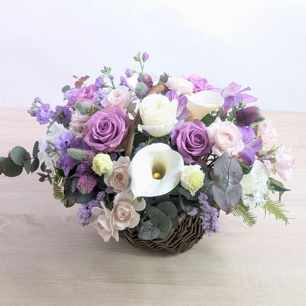 開店祝いに贈るお花のバスケット・オープン祝いの生花アレンジメント