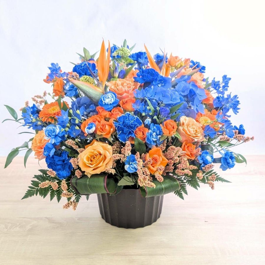 移転祝いの花　事務所移転・引っ越しのお祝いに贈るアレンジメント。お祝いフラワーギフト