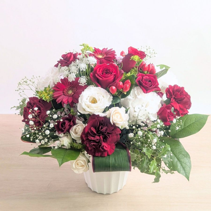 傘寿祝いの花。80歳の誕生日プレゼントに贈る花束・アレンジメント・お花のプレゼント