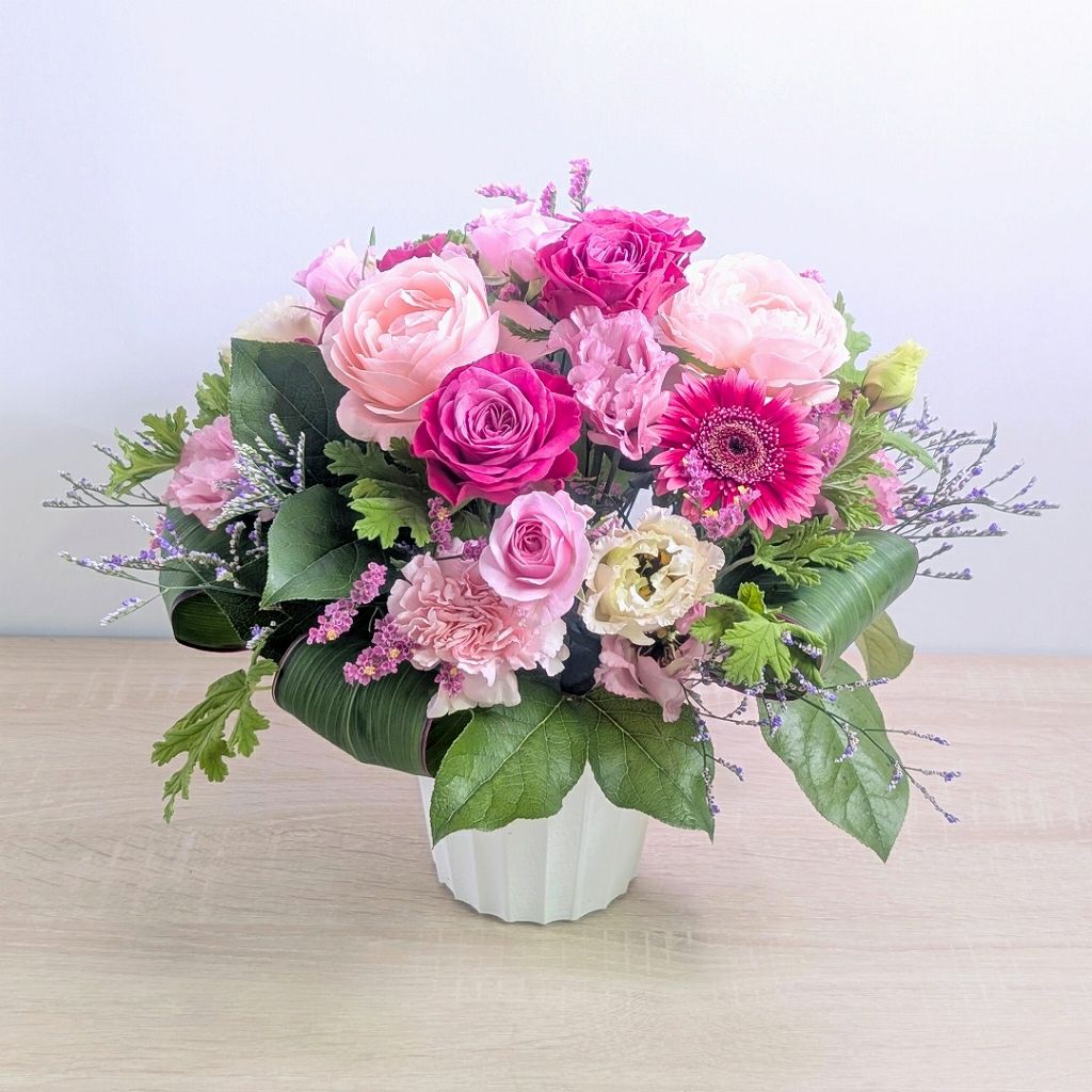 卒寿祝いの花。90歳の誕生日プレゼントに贈る花束・アレンジメント・お花のプレゼント