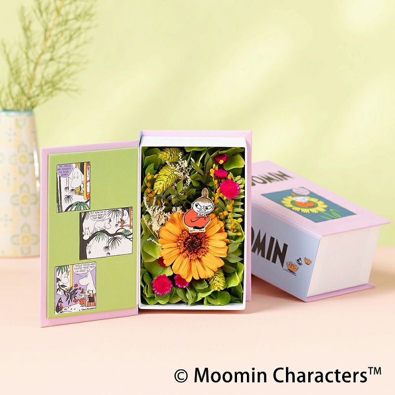 フラワーブック　「ムーミン谷がジャングルに」