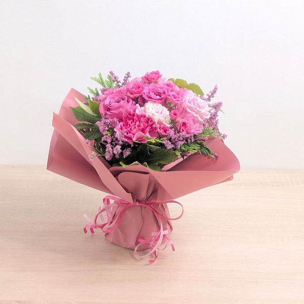 そのまま飾れる花束「スタンドブーケ」スタンディングブーケ